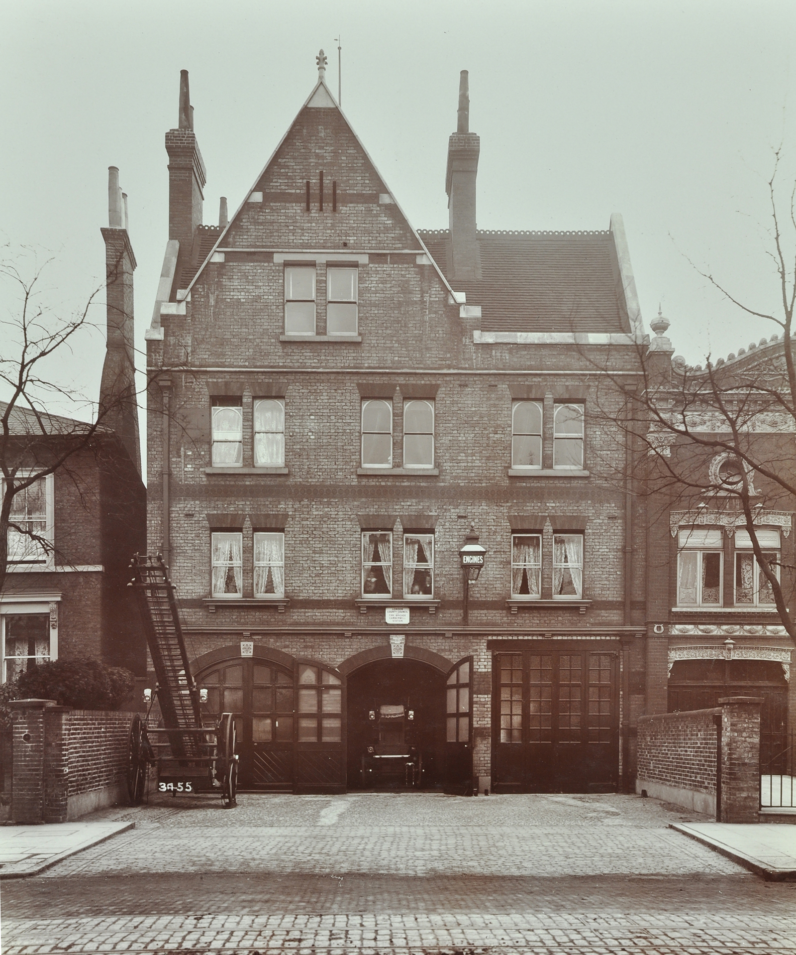 Peckham Road Fire Station, 1905. London Metropolitan Archives, City of London.