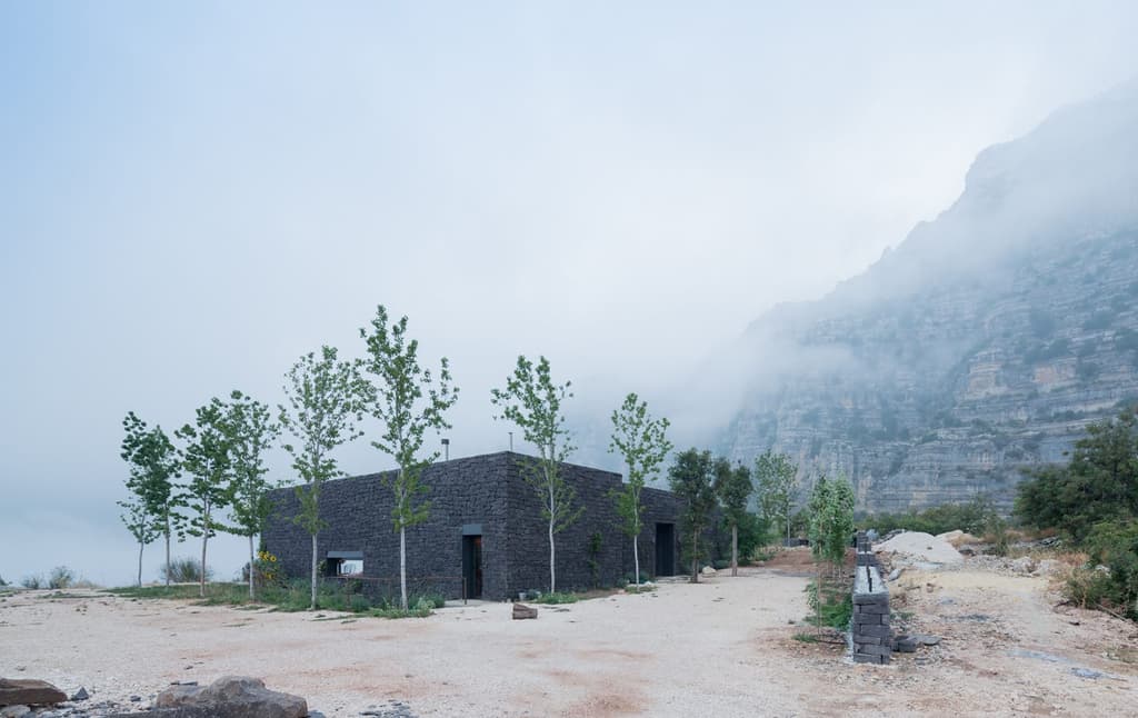 A view of SC Villa, which sits on a cliff-top overlooking the city of Akoura. Photography Iwan Baan