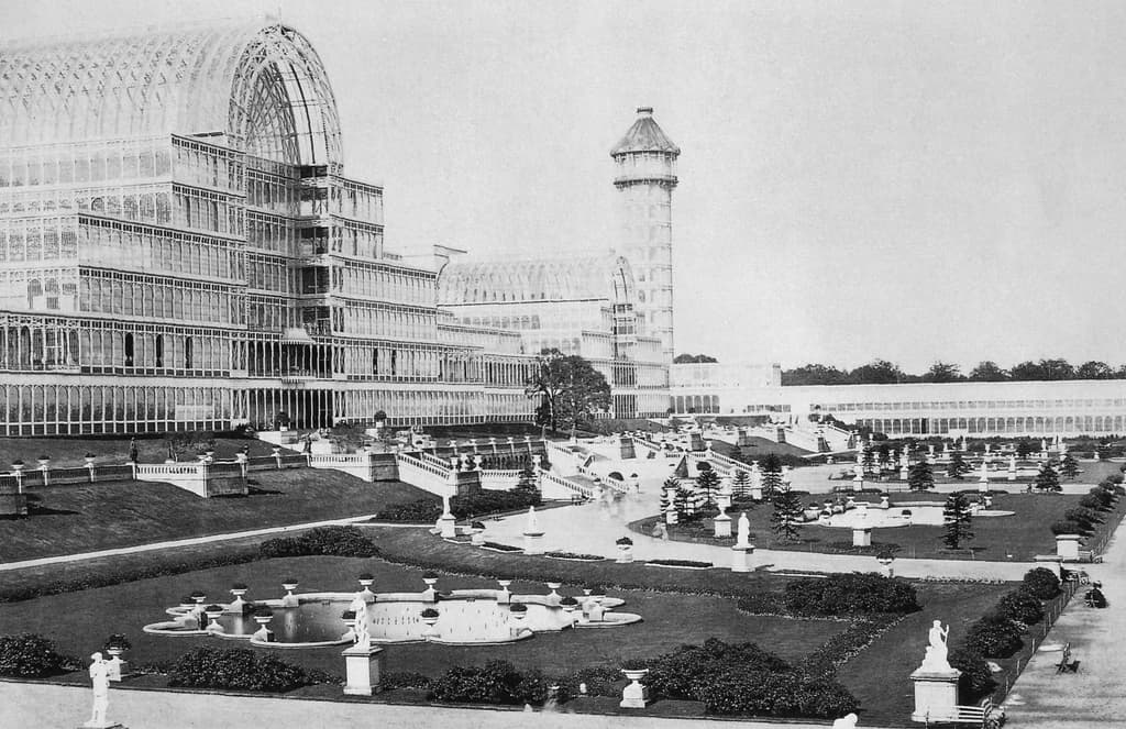 Sydenham Crystal Palace, circa 1851. Creative commons