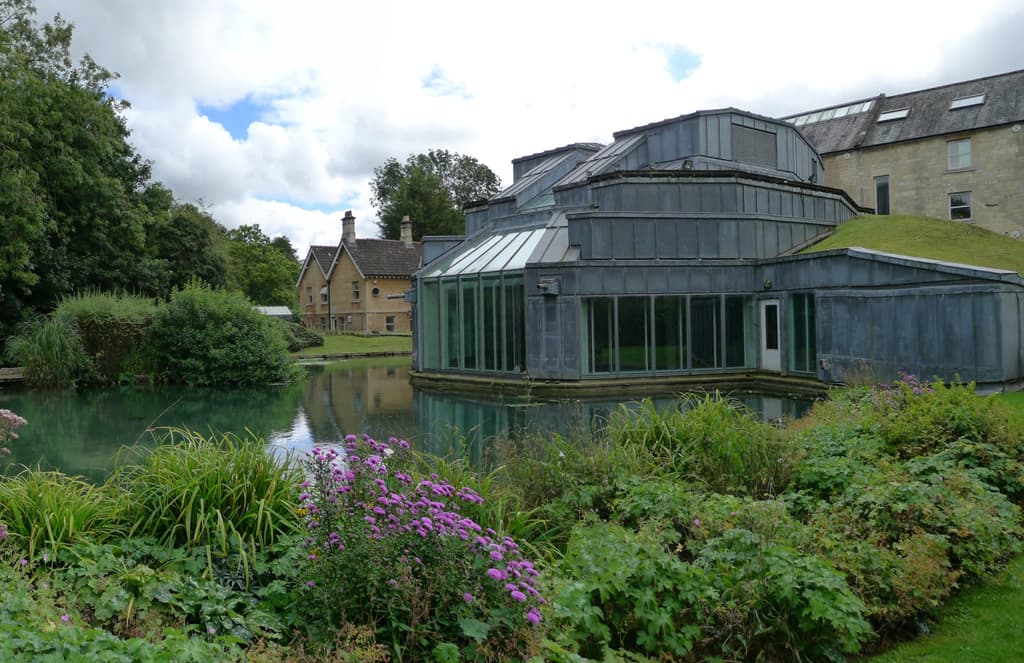 Striking a chord: recording studios that sync design and function