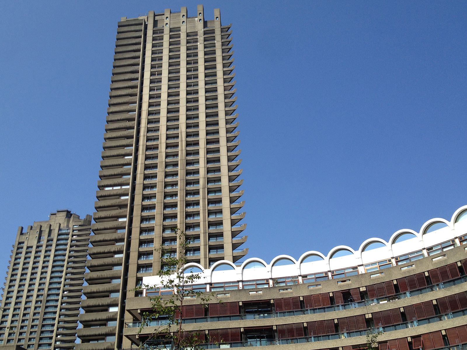 tower-block-and-terrace-block,-Barbican-Estate,-This-Brutal-House