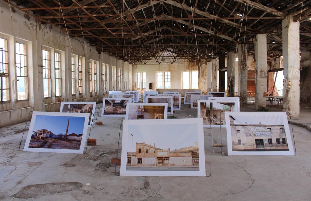 Milena Villalba photographs Onda’s abandoned ceramics factories