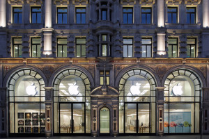 Regent Street London Apple store