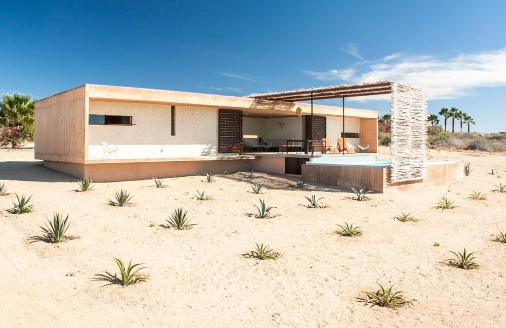 House of the week: Todos Santos beach house in Mexico by architect Jorge Gracia