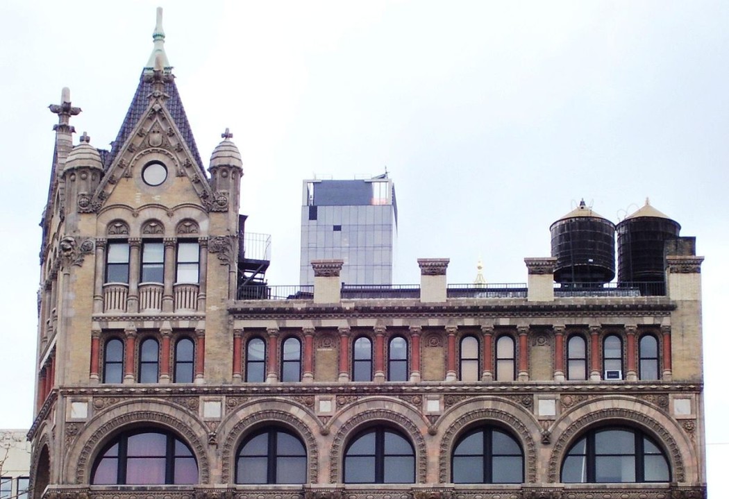 Property of the week an apartment in NYC’s MacIntyre Building