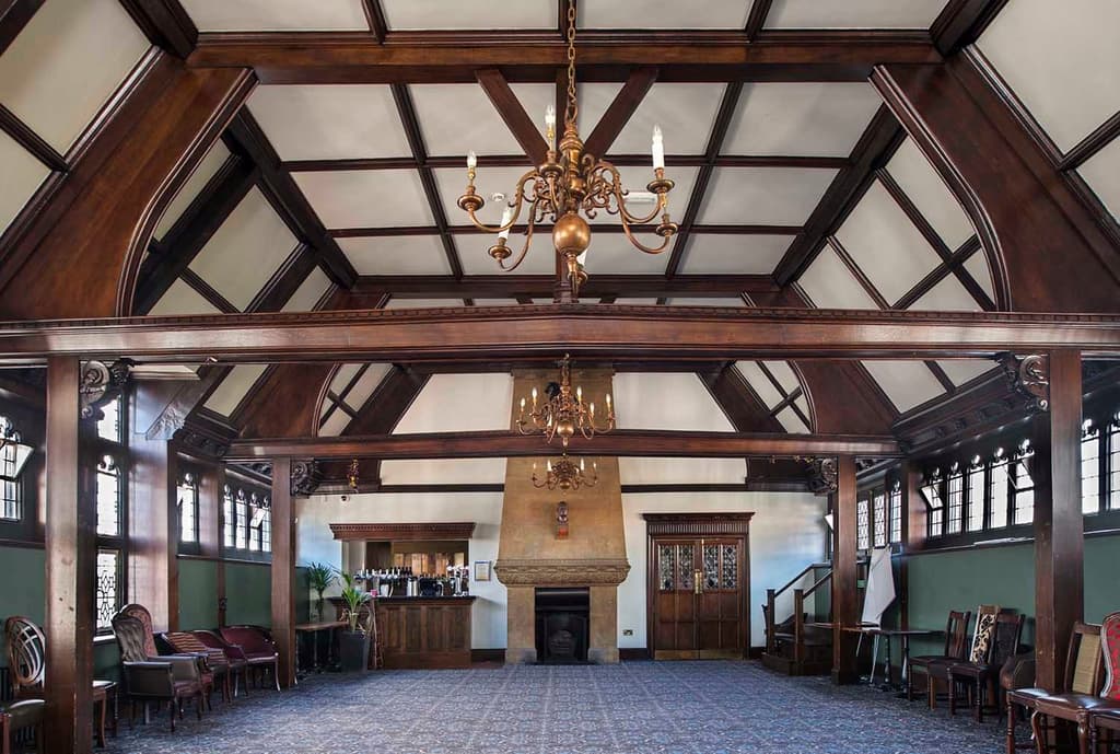 The hall inside the Black Horse, Birmingham, built in 1929.