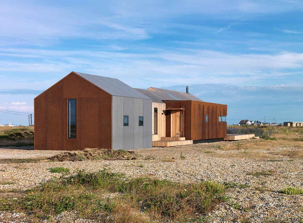 Pobble House by Guy Holloway Architects