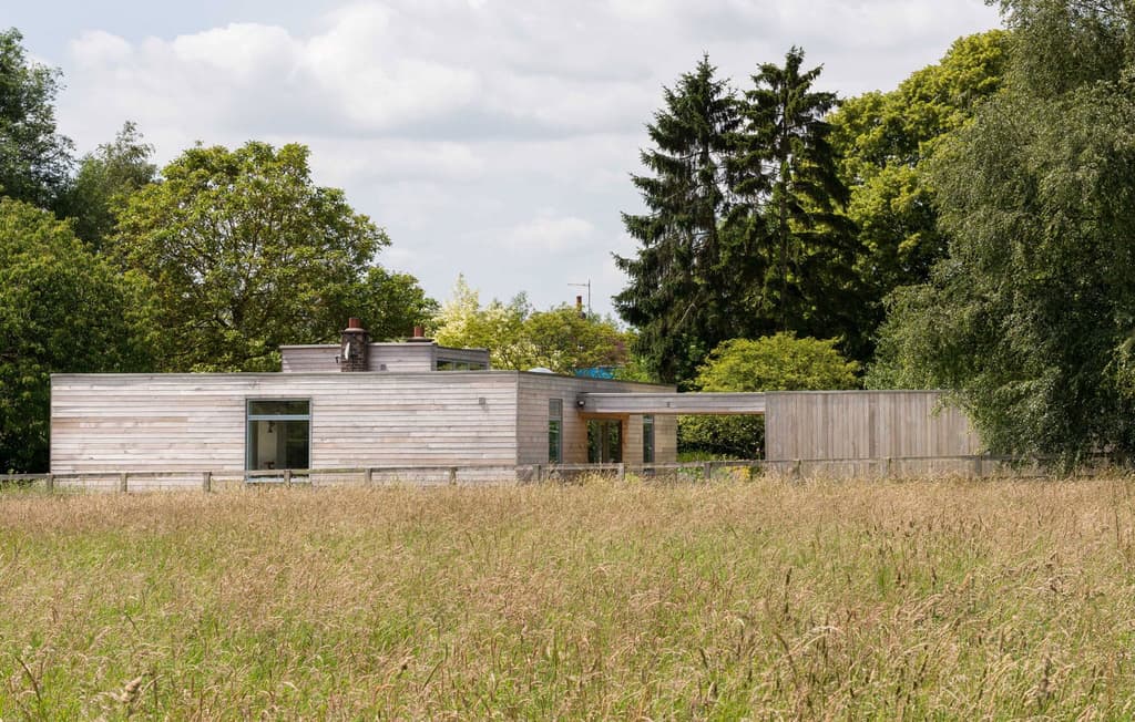 House of the week: a Modernist ‘temple’ by John Penn in leafy Suffolk