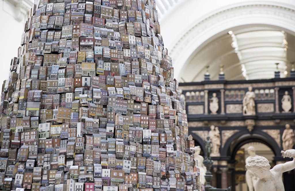 Barnaby Barford builds a tower from 3,000 bone-china shops