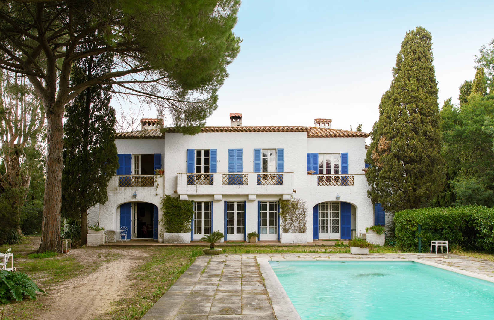 Late French actor Michel Constantin’s St Tropez Gulf villa is on the market