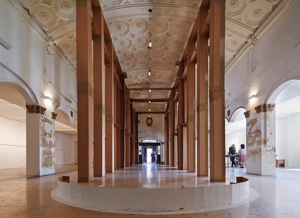 Stony-Island-Arts-Bank