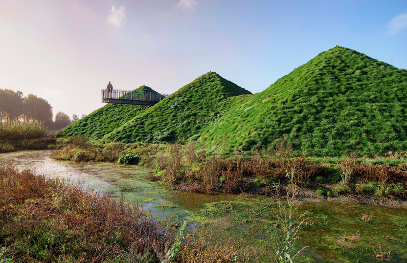 Grass pyramids crown the revamped Biesbosch Museum