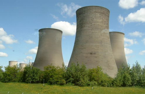 5 finds from across the web: the future of Britain’s cooling towers, a drifting hotel and more