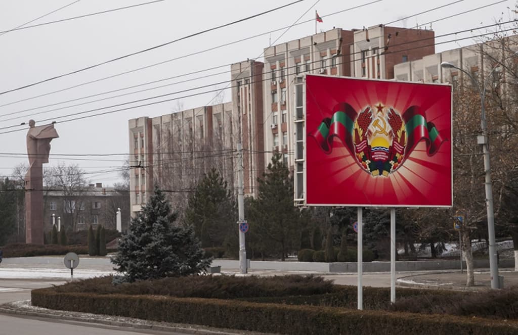 5 finds from across the web: the tiny republic keeping the Soviet Union alive, California’s ghost city and more