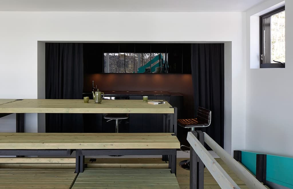 Lake Jasper House by Architecturama, Chertsey, Quebec