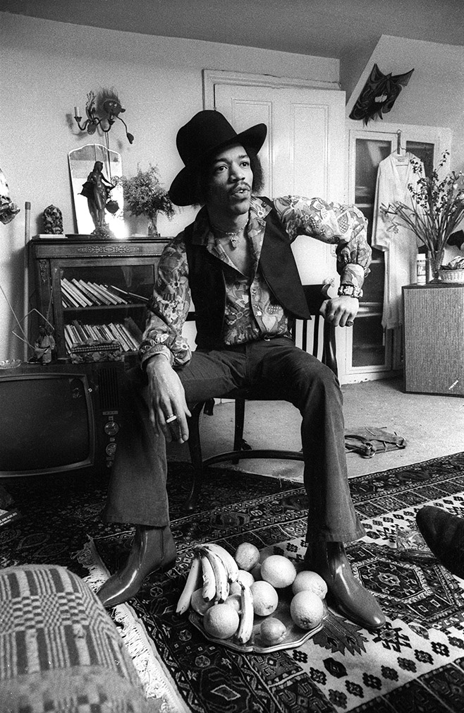 Jimi Hendrix S London Flat Opens To The Public The Spaces
