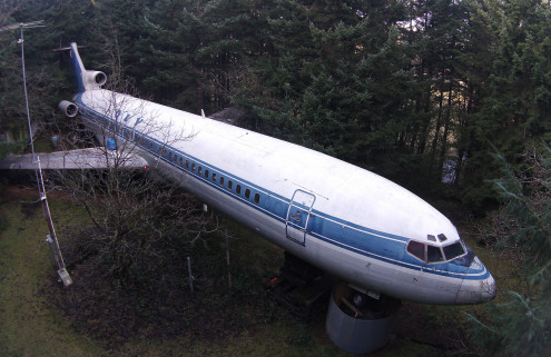 5 finds from across the web: airplane homes, giant caves and a vertical Central Park
