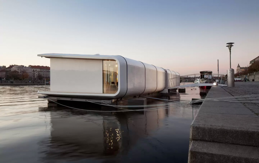 4 Floating Holiday Homes To Rent This Summer The Spaces