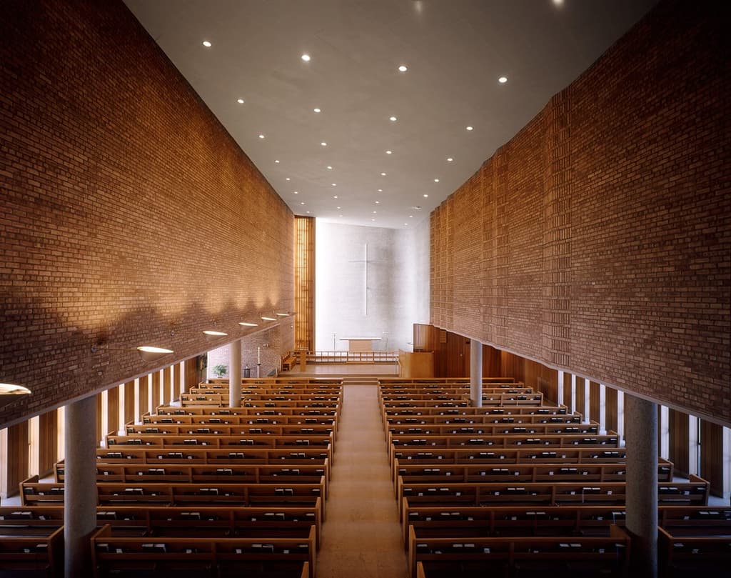 Interior Christ Lutheran