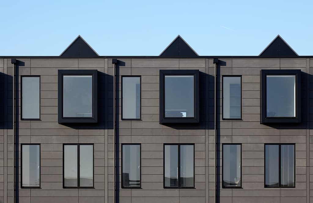 Architects shedkm rethink the 'hoUSe' as a mass-produced product