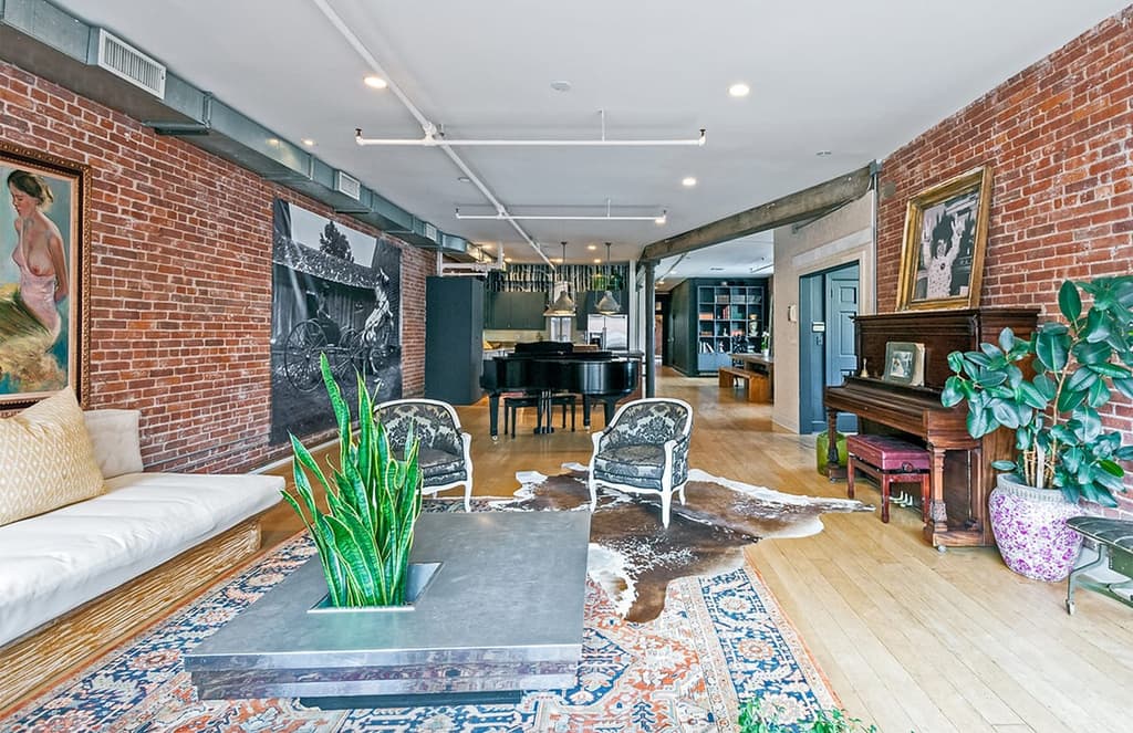 Singer Vanessa Carlton’s Manhattan loft is available to rent
