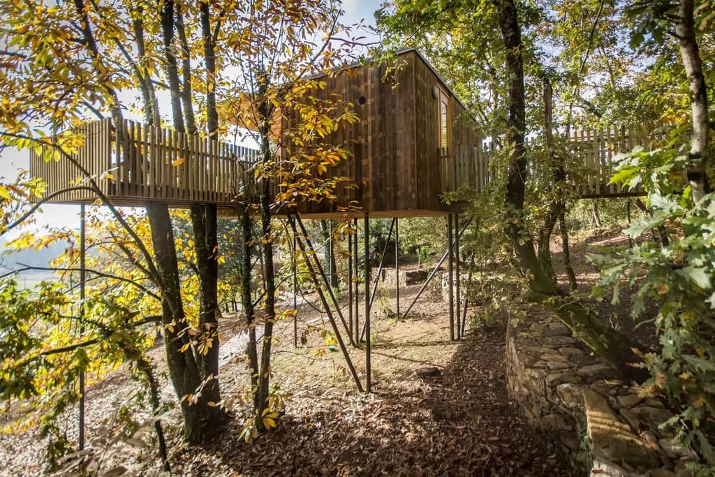 Via Airbnb
