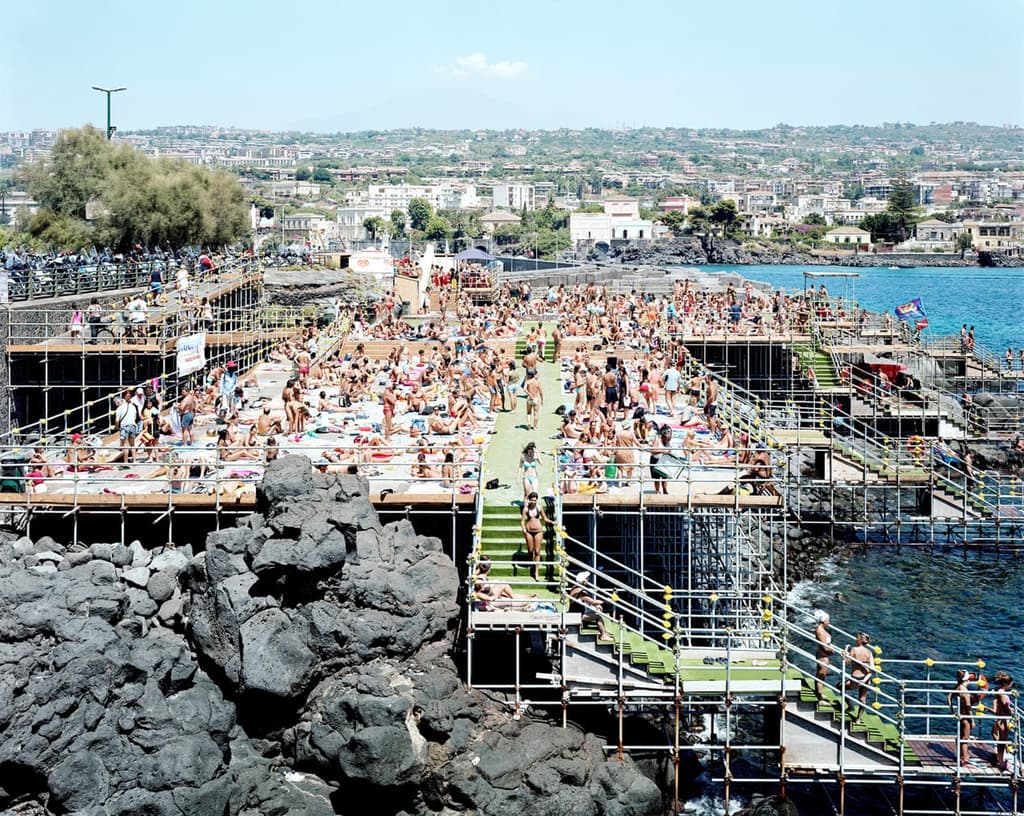 Massimo Vitali, 'Catania Under the Volcano', 2007. Courtesy of the artist and Ronchini Gallery