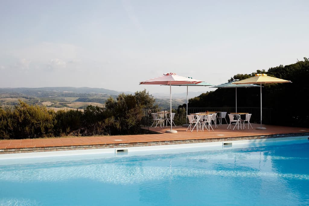 Swimming pool Villa Lena
