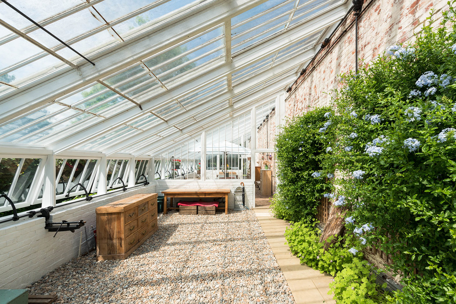 A converted 19thcentury greenhouse in Kent goes on sale