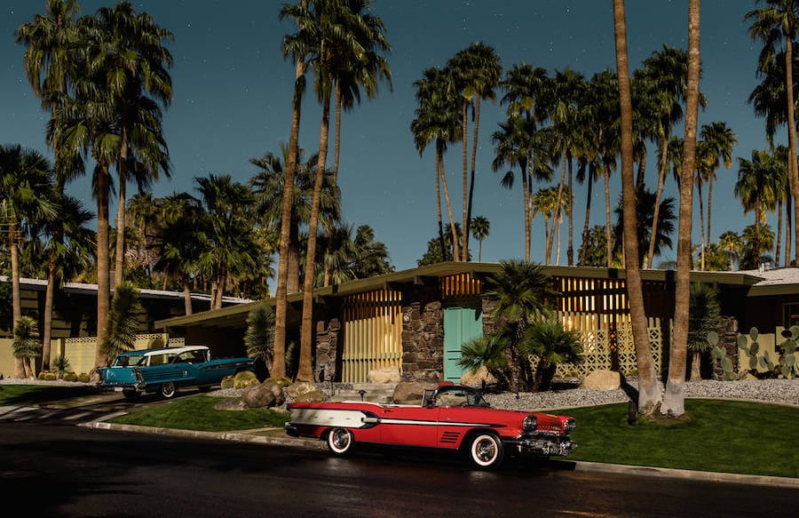 5 finds from across the web: midnight Modernism, China’s indestructible glass bridge and more
