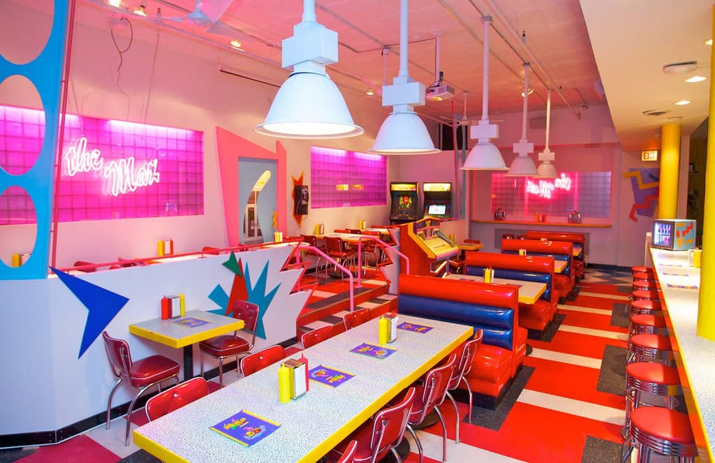 'Saved By The Bell' restaurant opens in Chicago