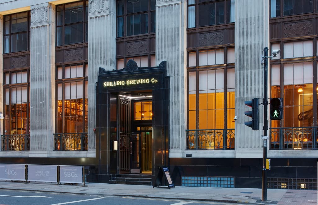 Jestico + Whiles converts former Glasgow bank into a bar and brewery