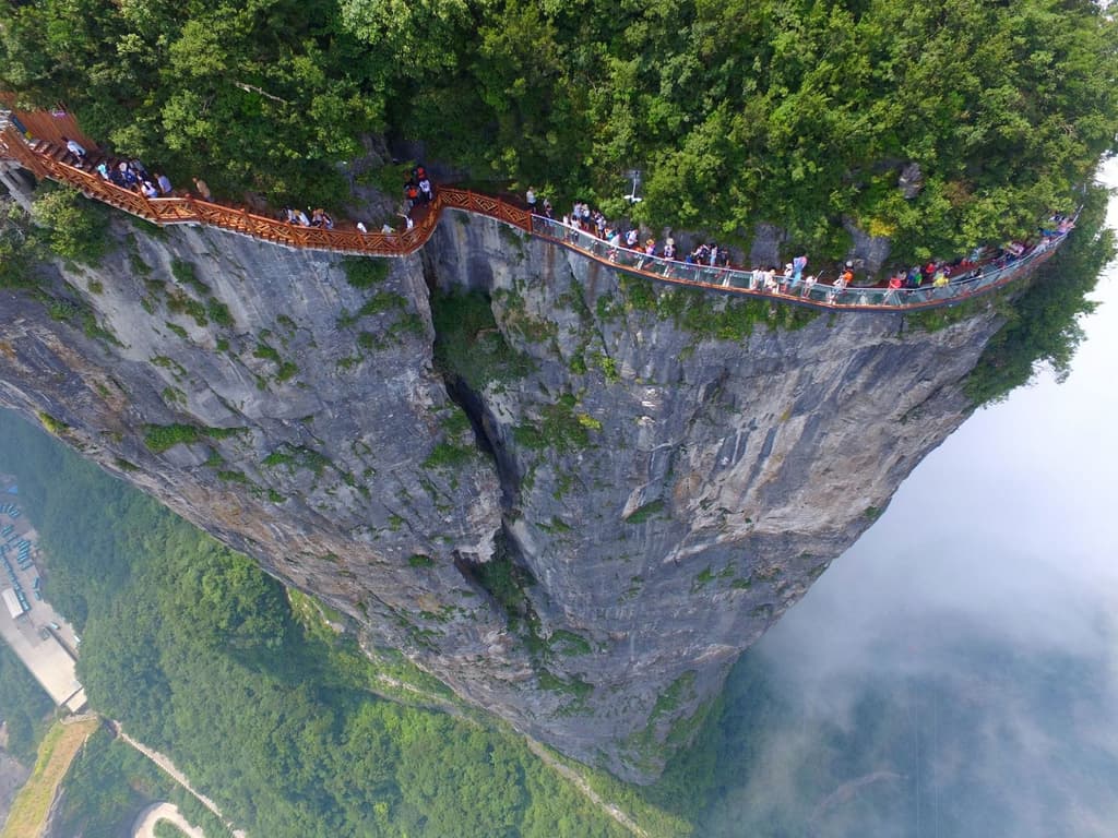 Tianmen Mountain walkway
