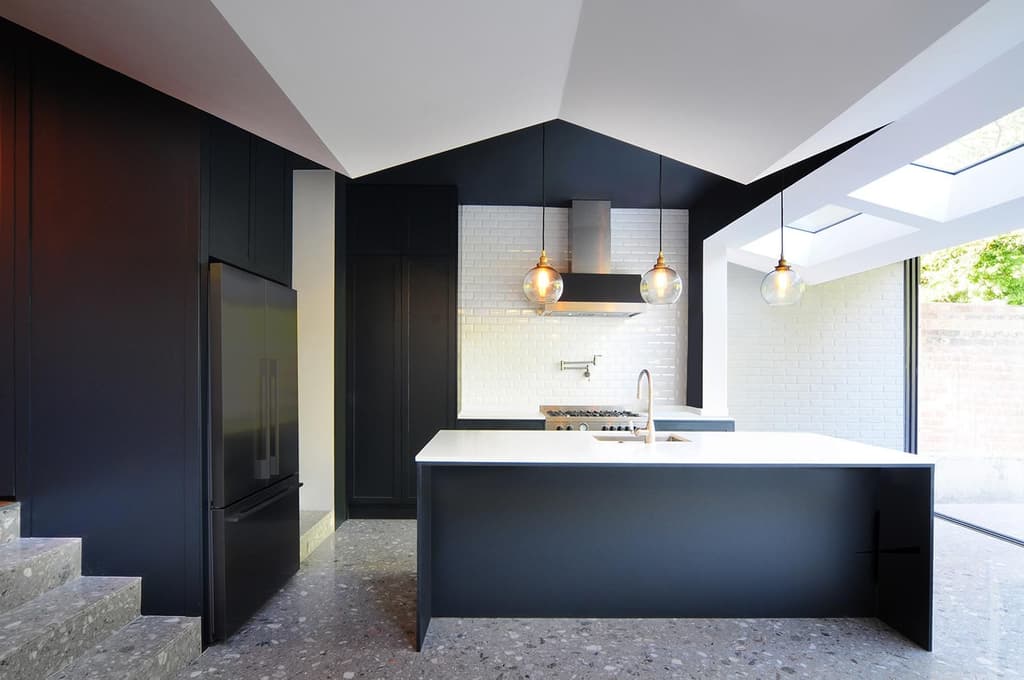 Folds House by Bureau de Change