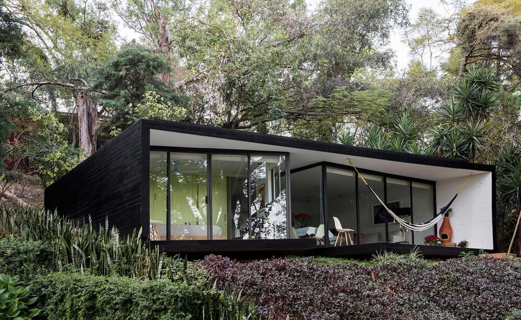 LMM Bungalow by Cadaval and Sola Morales