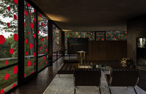 Yayoi Kusama covers Philip Johnson’s Glass House in polka dots