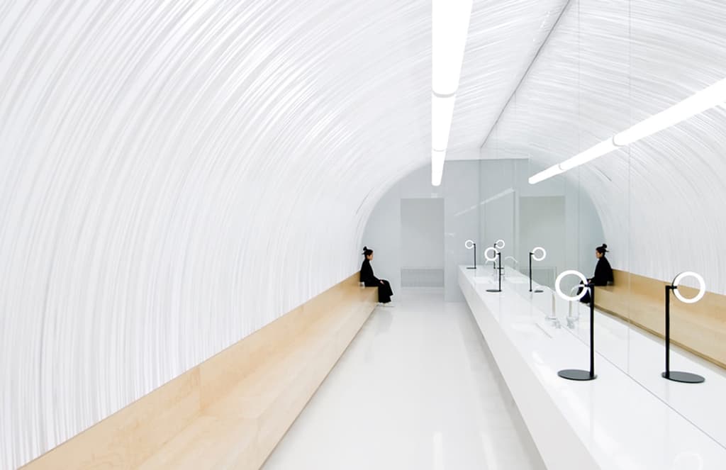 This St Petersburg department store has a ‘selfie room’
