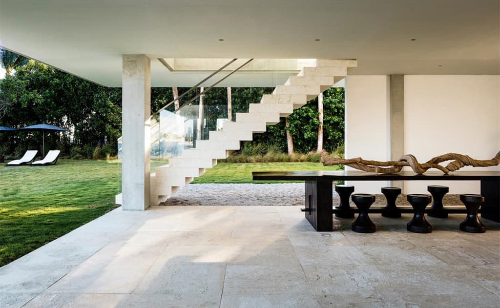 Photography: Douglas Elliman Real Estate