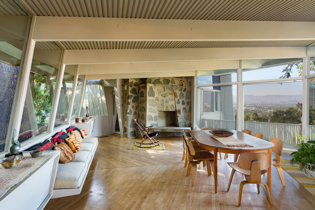Midcentury Home By Rudolph Schindler Lists For 2 595m In La The