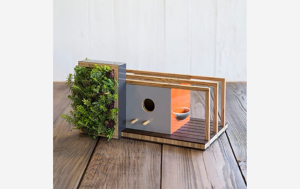 Bauhaus bird house