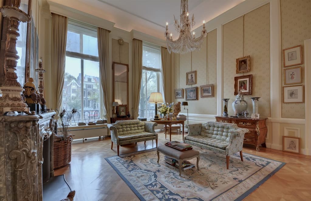 Property of the week: a canal house in Amsterdam