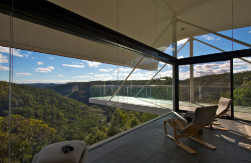 Rental of the week: a clifftop house by Harry Seidler