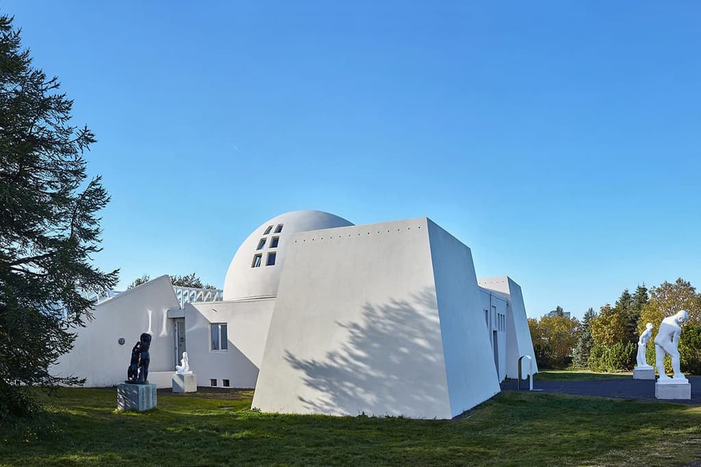 Icelandic architecture: Ásmundarsafn