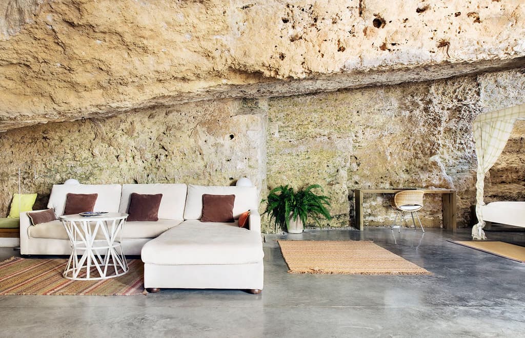Casa Tierrra cave holiday home in Spain