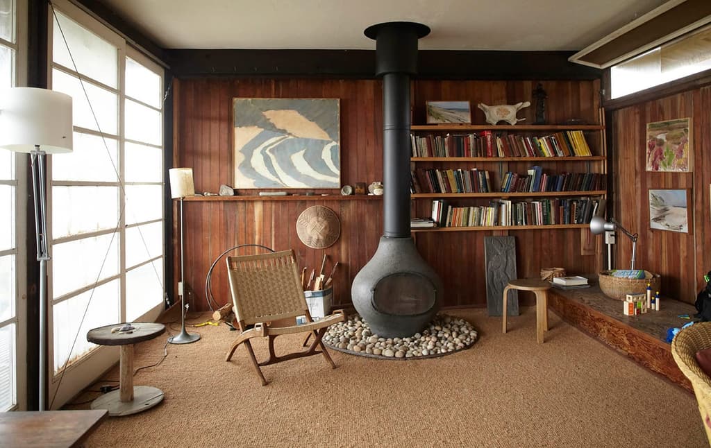 Midcentury cabin Duck Harbor Cottage