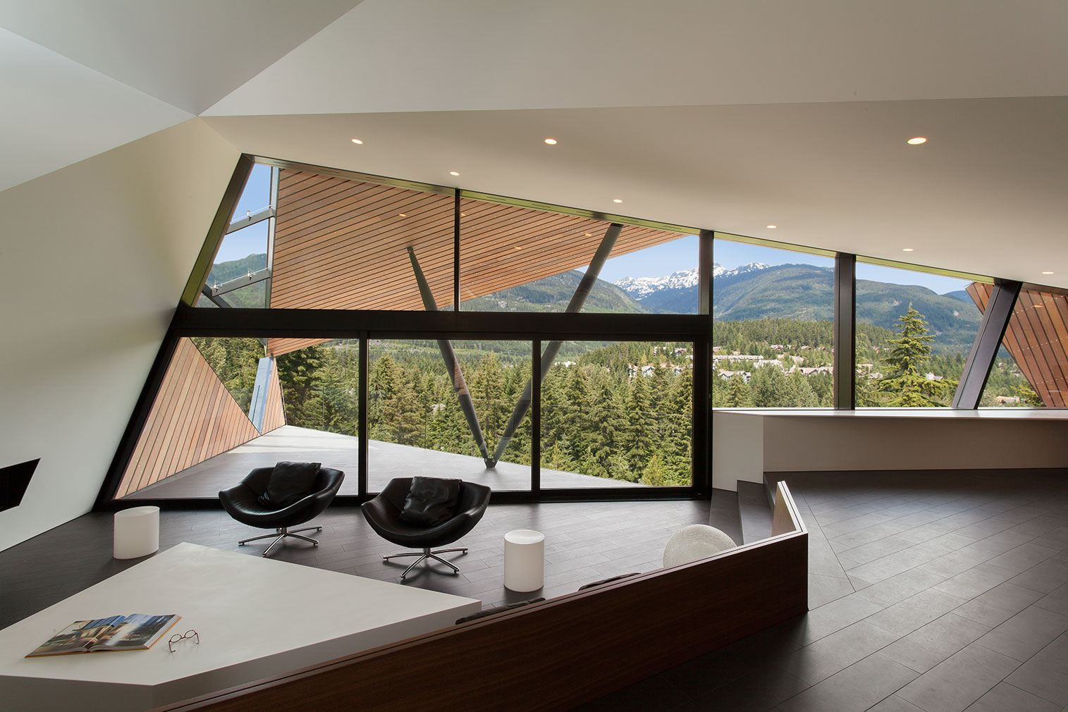 Chalet design: Hadaway House by Patkau Architects