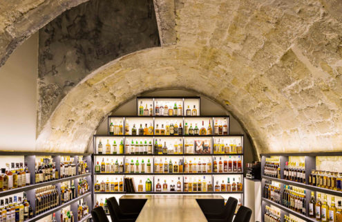 Golden Promise whisky bar opens inside a Parisian archway