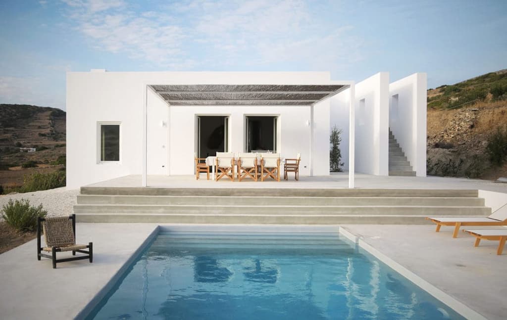 Paros villa in Greece by React Architects