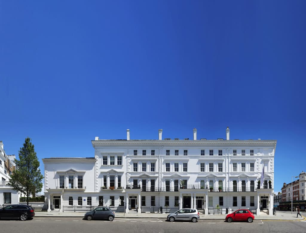 Cromwell Place gallery