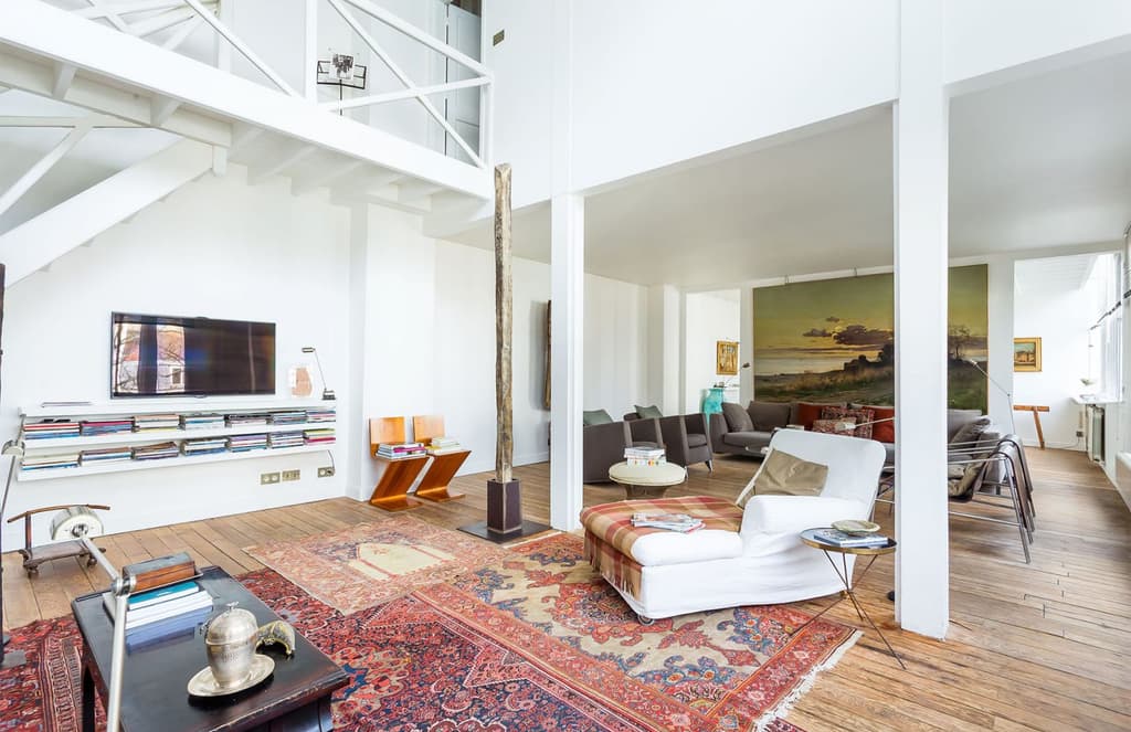 Light-filled warehouse conversion hits the market in Paris for €2.45m
